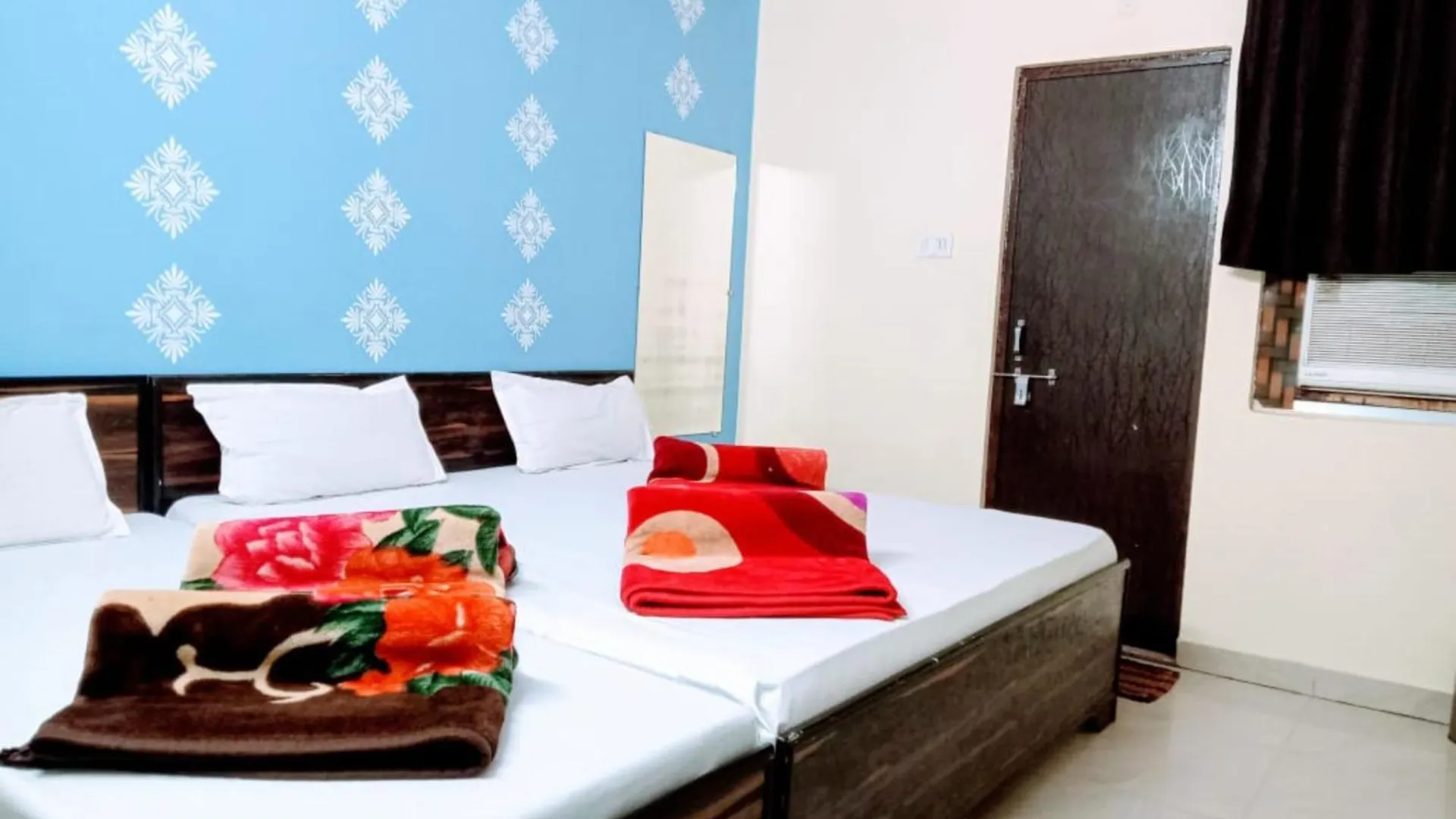 Goroomgo Shivay Guest House Varanasi - Jantar Mantar Mandir-900M 호텔