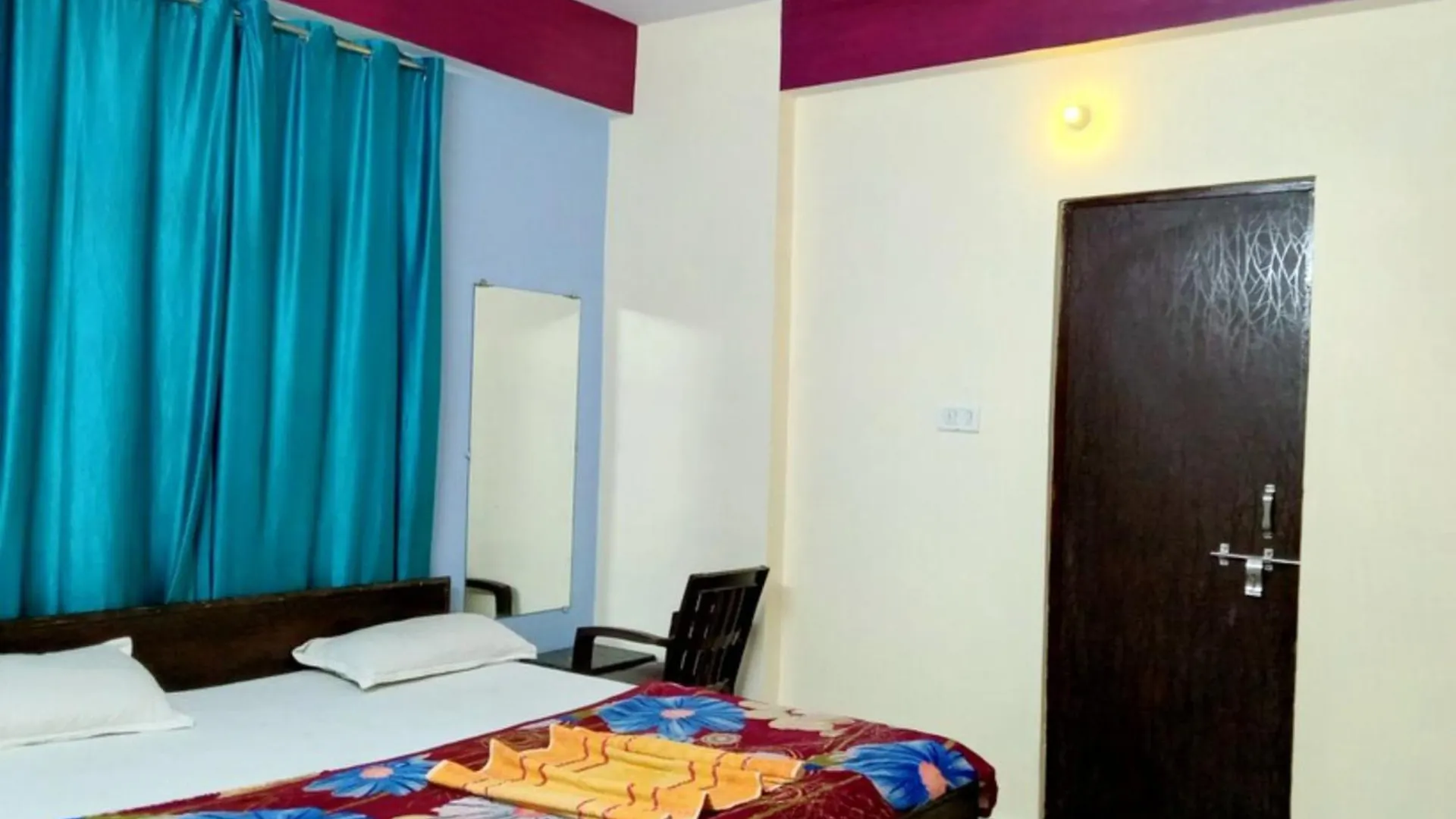 *** 호텔 Goroomgo Shivay Guest House Varanasi - Jantar Mantar Mandir-900M 인도